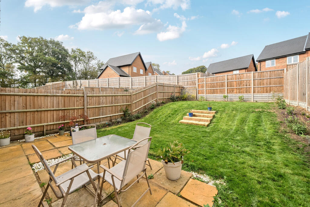 1362134-6-68de562...