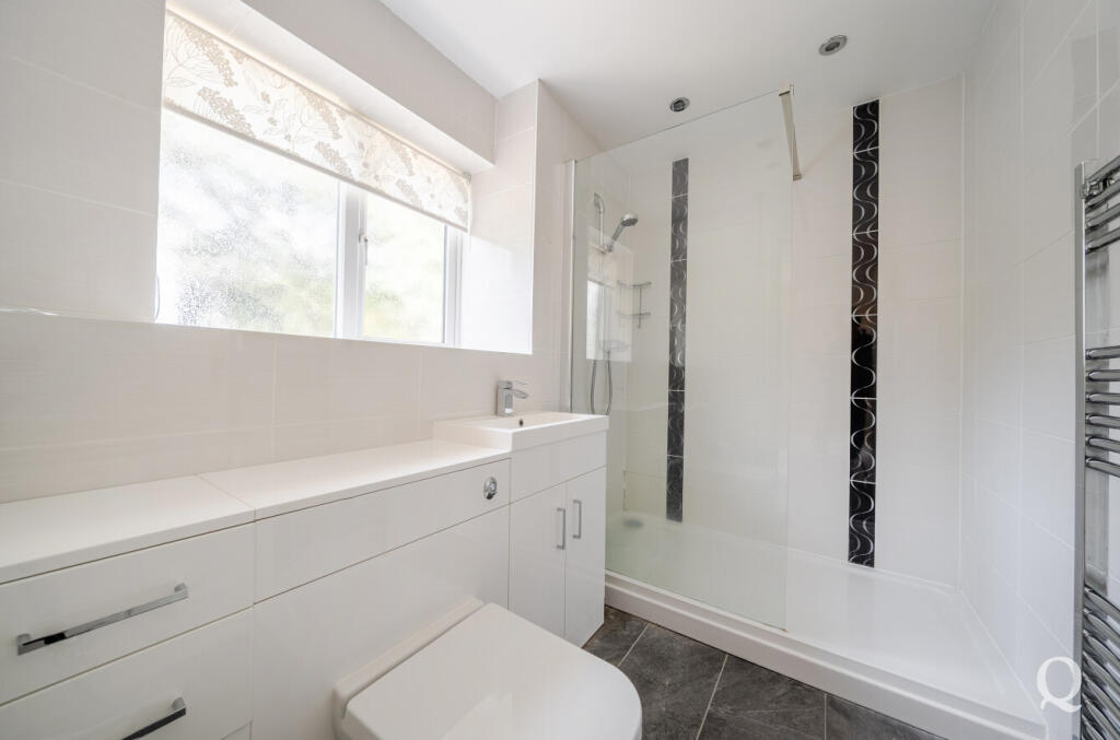 d95a281b-eee3-4eb...