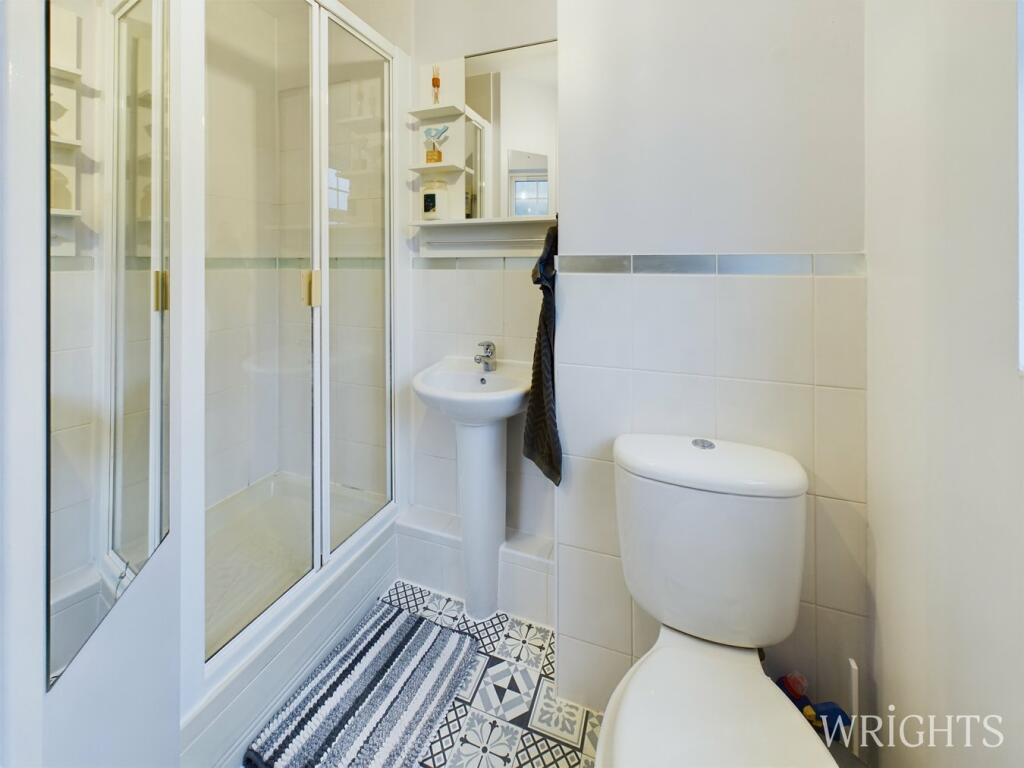 En-suite shower room
