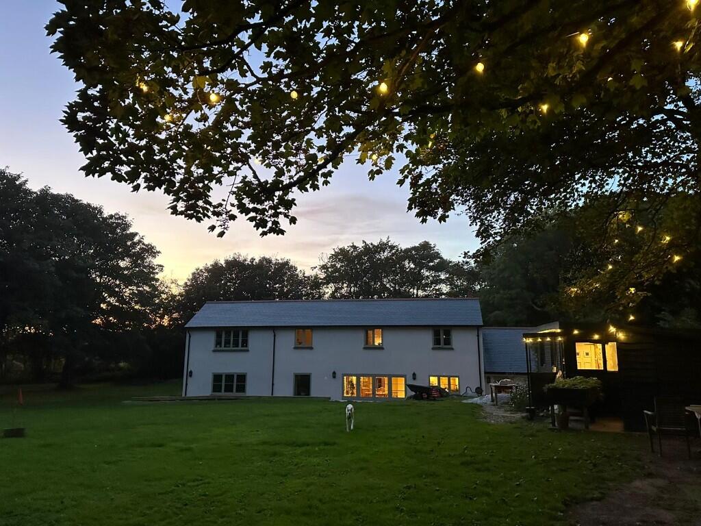 Expansive garden