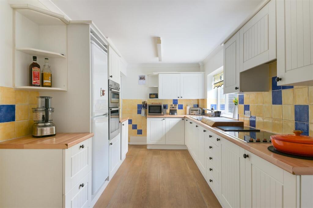 GARLICHILL ROAD,  (7).jpg