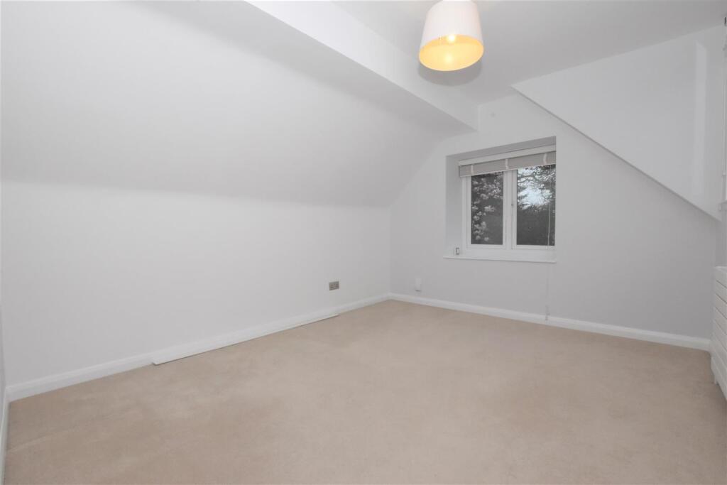 138 Kidmore (13).JPG