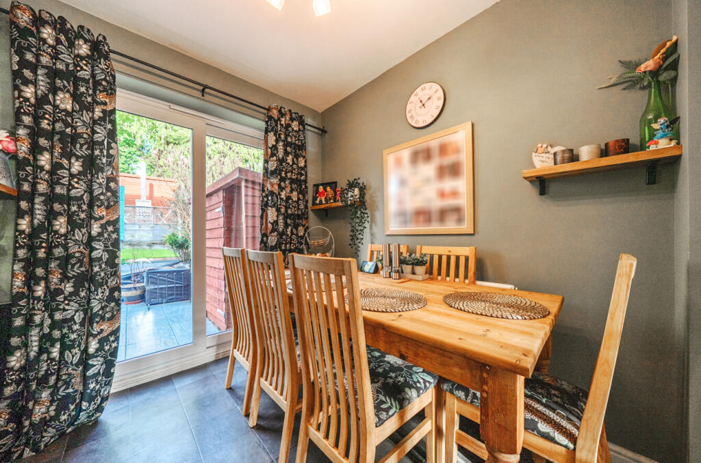 -691d991001071-l-1381149-11-691cd42688bd4