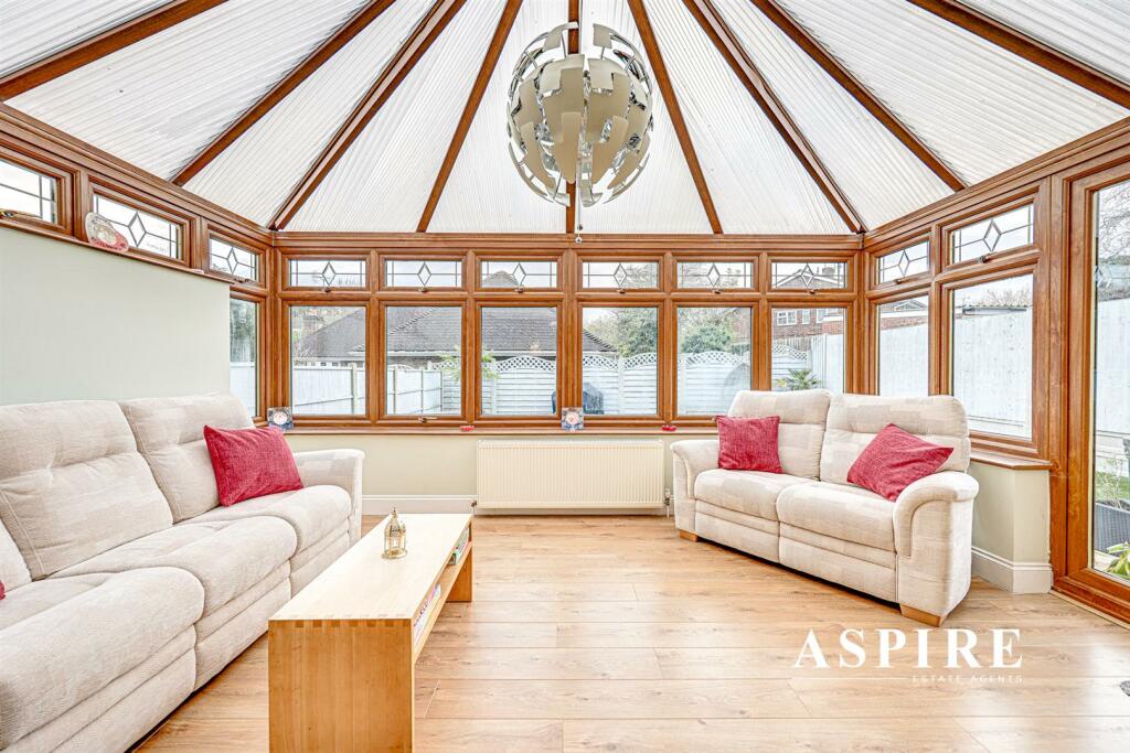 Aspire Estate Agents32.jpg