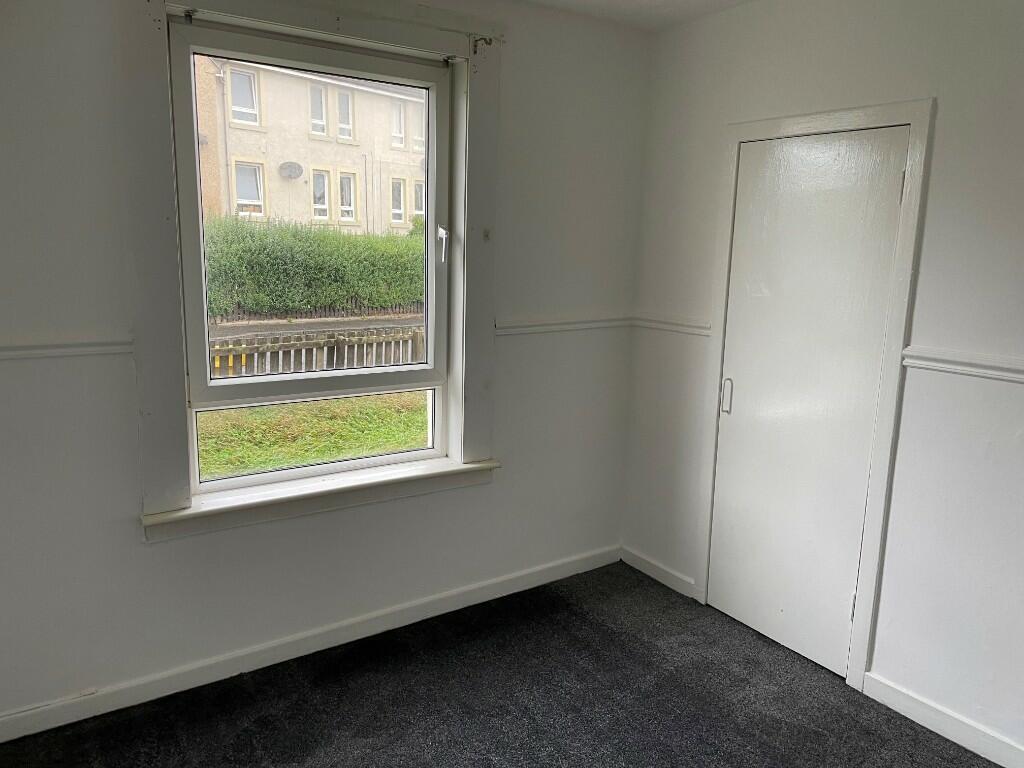 Bed 3. 2.9m x 3.2m 