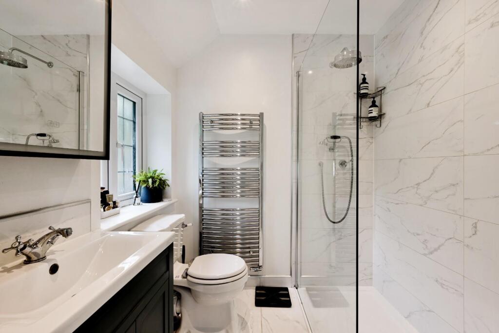 HOLLY LANE WEST (14).jpg