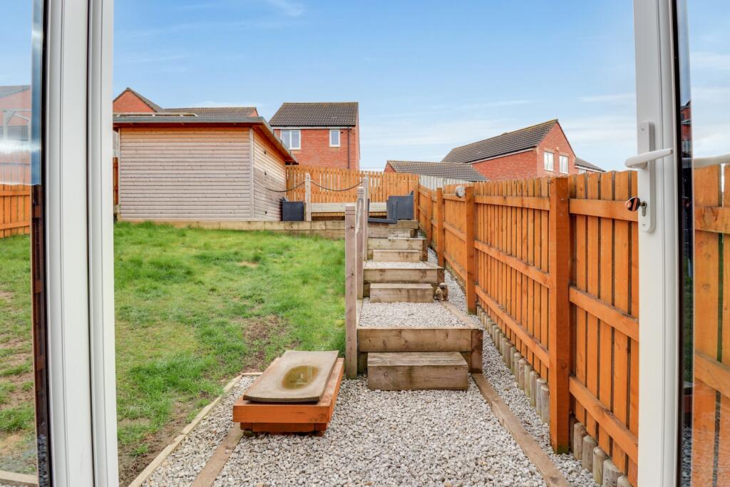 6 Rob Hammond EweMove Pontefract