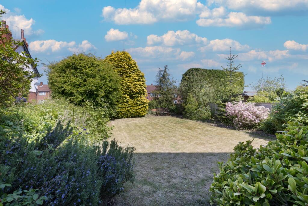 Front Garden Ewemove Goole And Selby Paul Benson