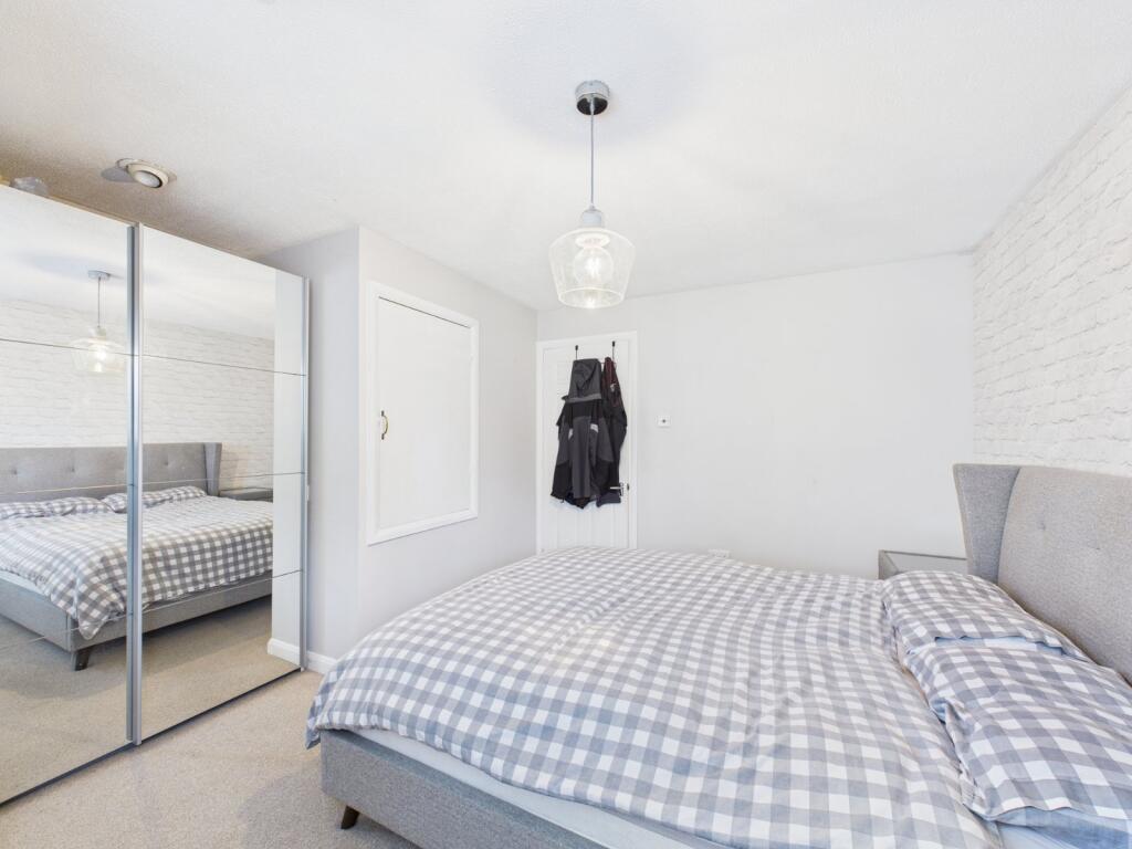 Fitted Wardrobes