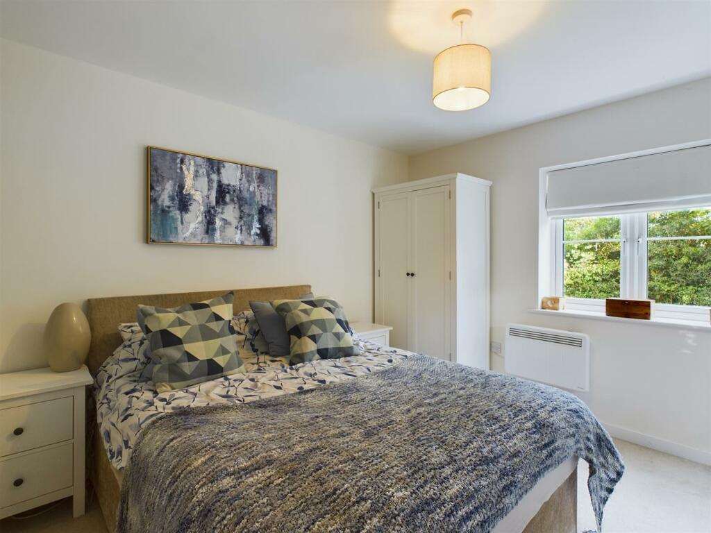 Bedoom 1.jpg