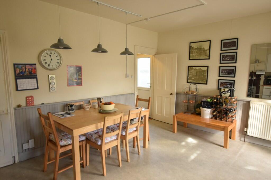 Kitchen Diner