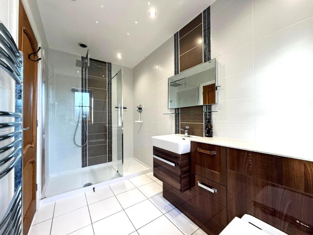 thumbnail_image3 (1).jpg