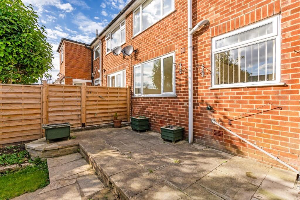 80211_11 Linden Way -  (20).jpg