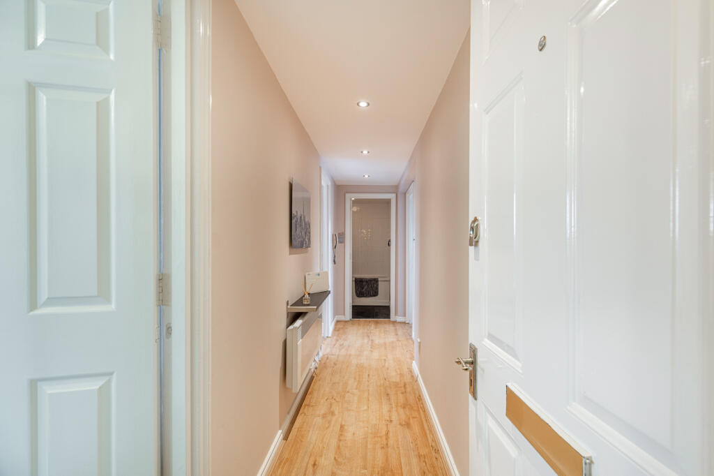 5_2025_4_23T14_04_41Flat 13, 10 Riverview Gardens,