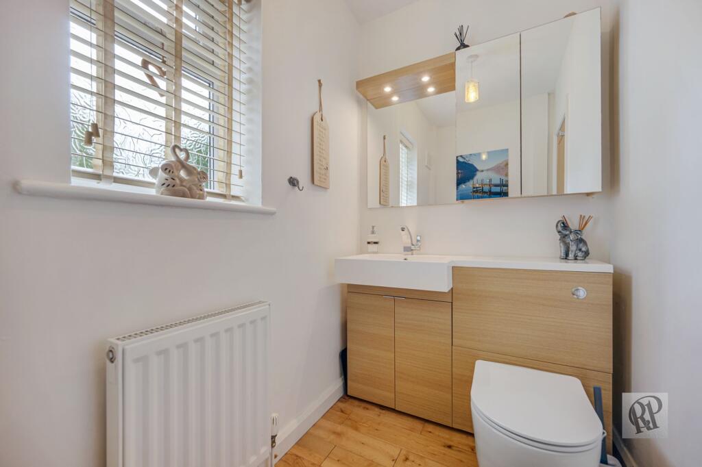 Downstairs WC/Toilet