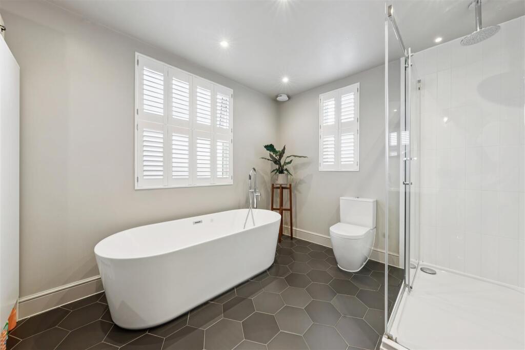 Bridgman Road, W4 - FOR SALE