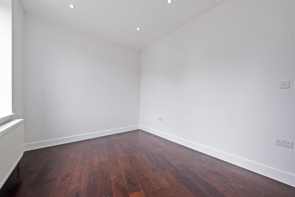 Bedroom.jpg
