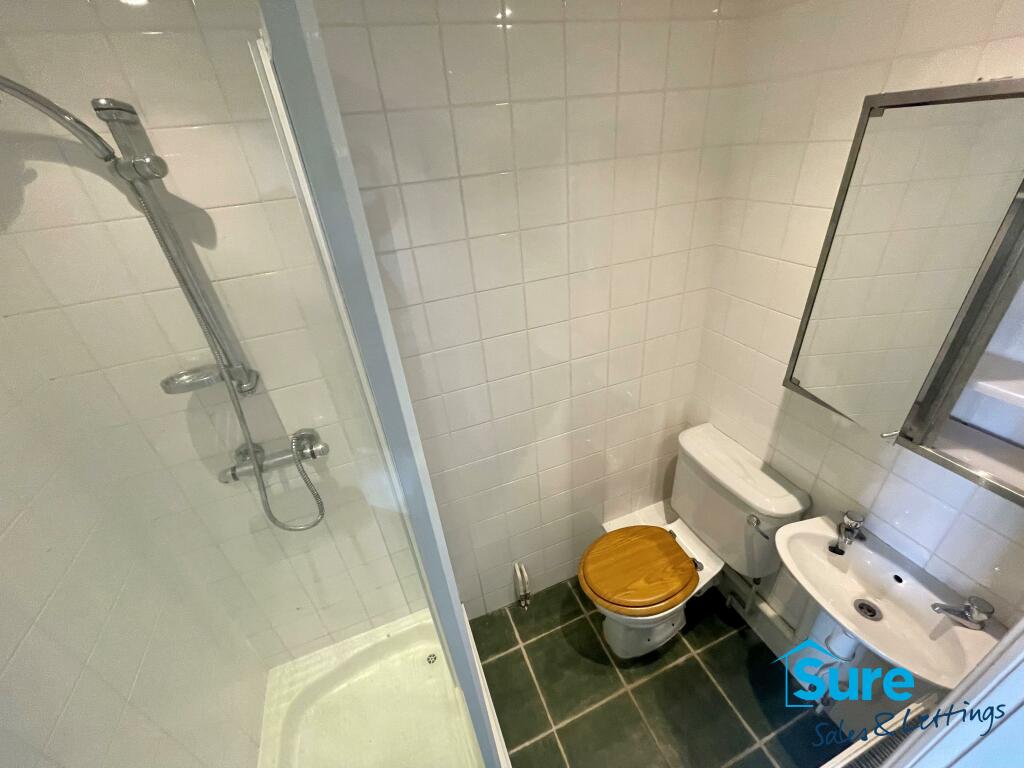 Ensuite