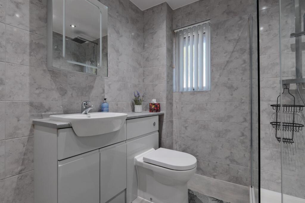 028-25 Netherdale Crescent, Wishaw ML2 0DN.jpg