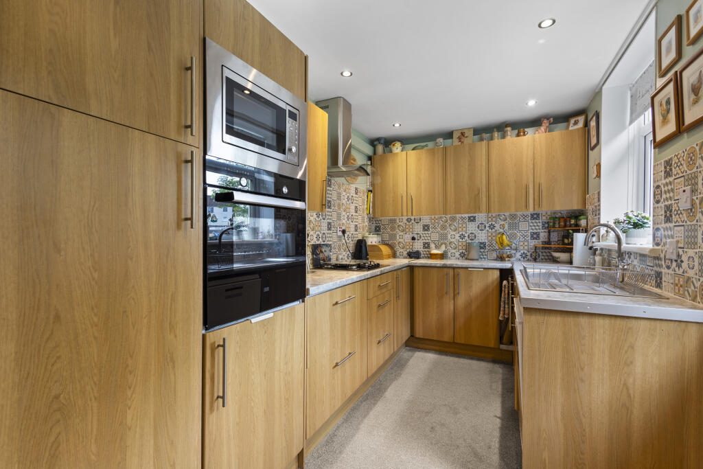 Kitchen 2