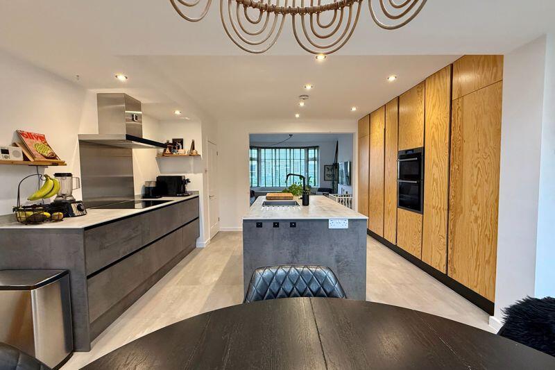 Kitchen/Family Room