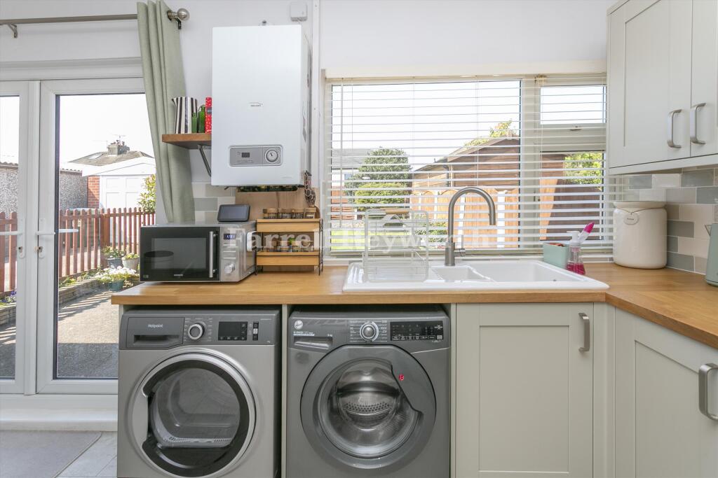 Kitchen diner view 3