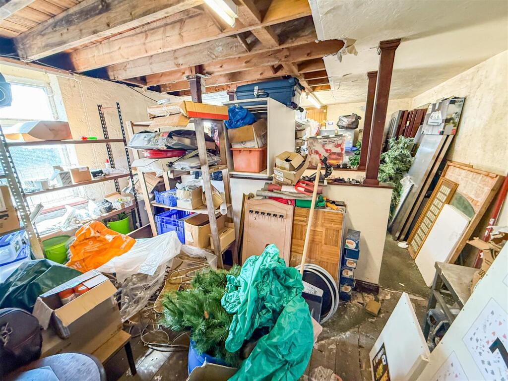 FIRST FLOOR STORAGE AREA