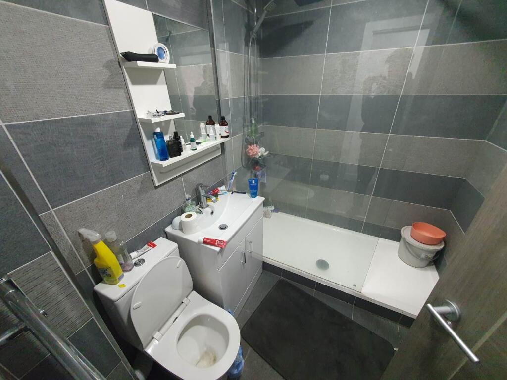 Bathroom (1)