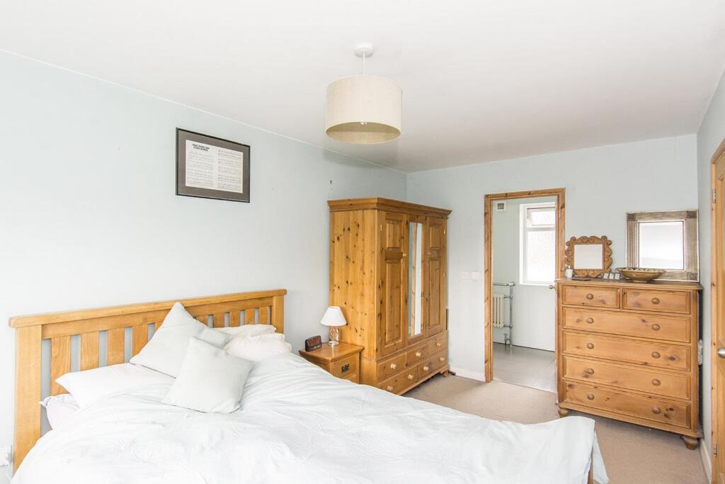 (Bedroom One Photo Two)