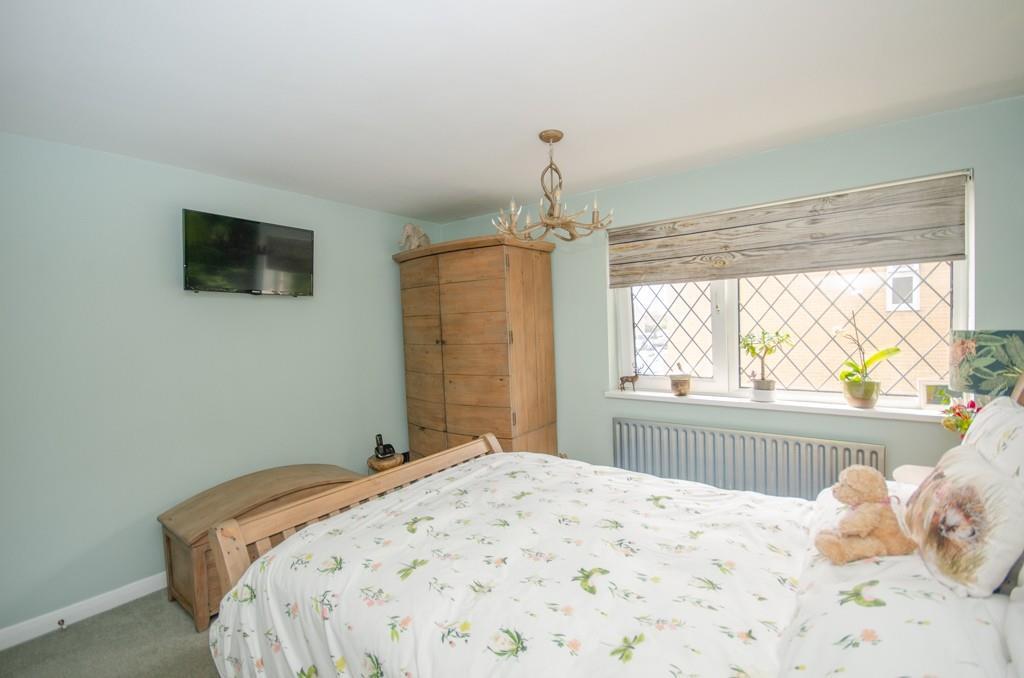 Bedroom one pic 2.jpg