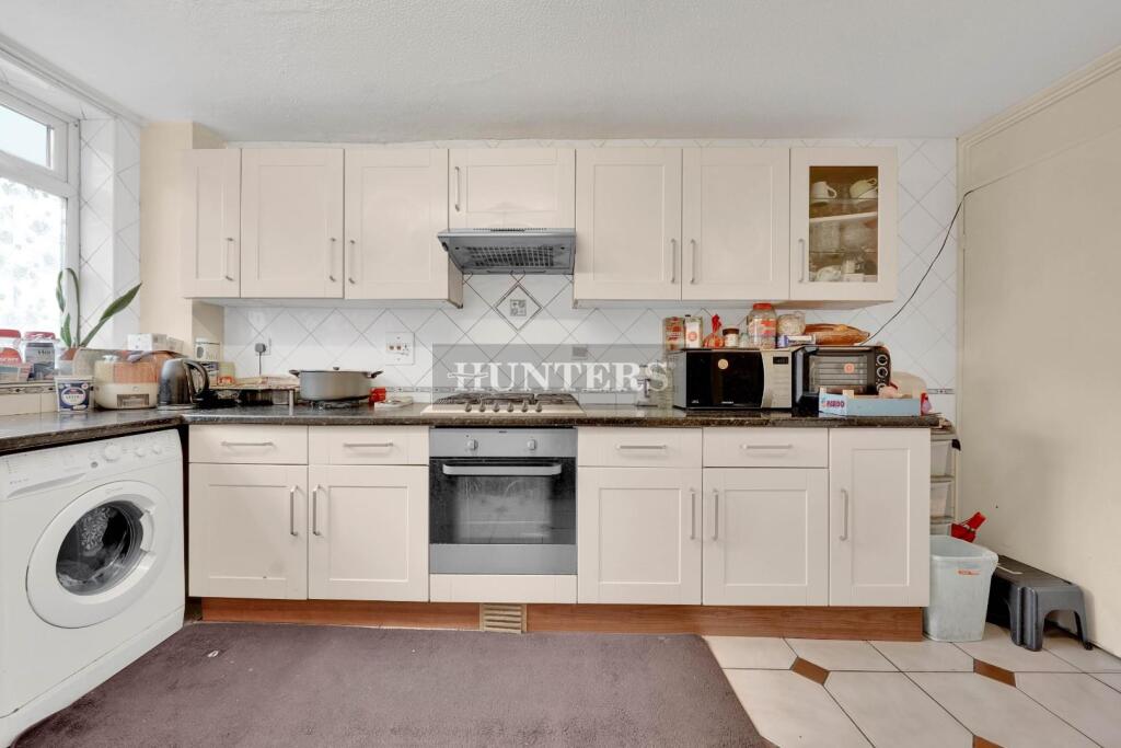 Kitchen                .jpg
