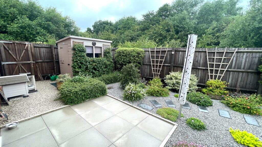 Rear Garden 2.jpg
