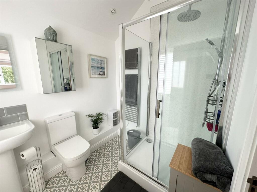 En-Suite Shower Room