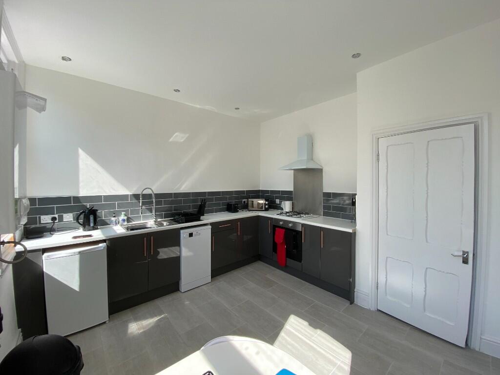 Abergele Road, Colwyn Bay, Conwy (County of), LL29