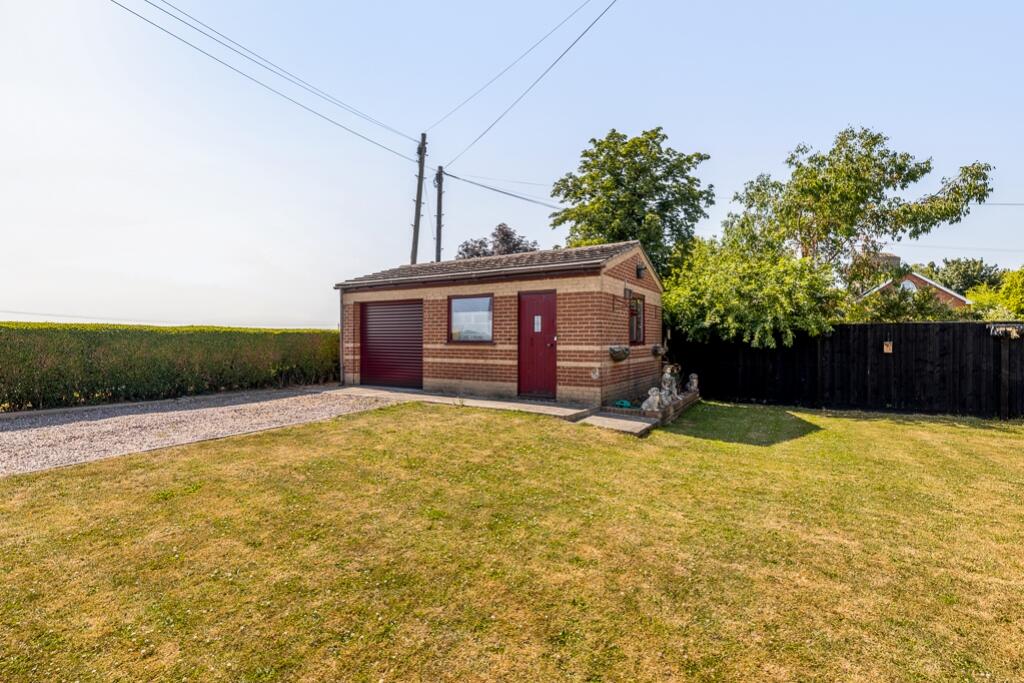 Longview (Holland Fen)-12