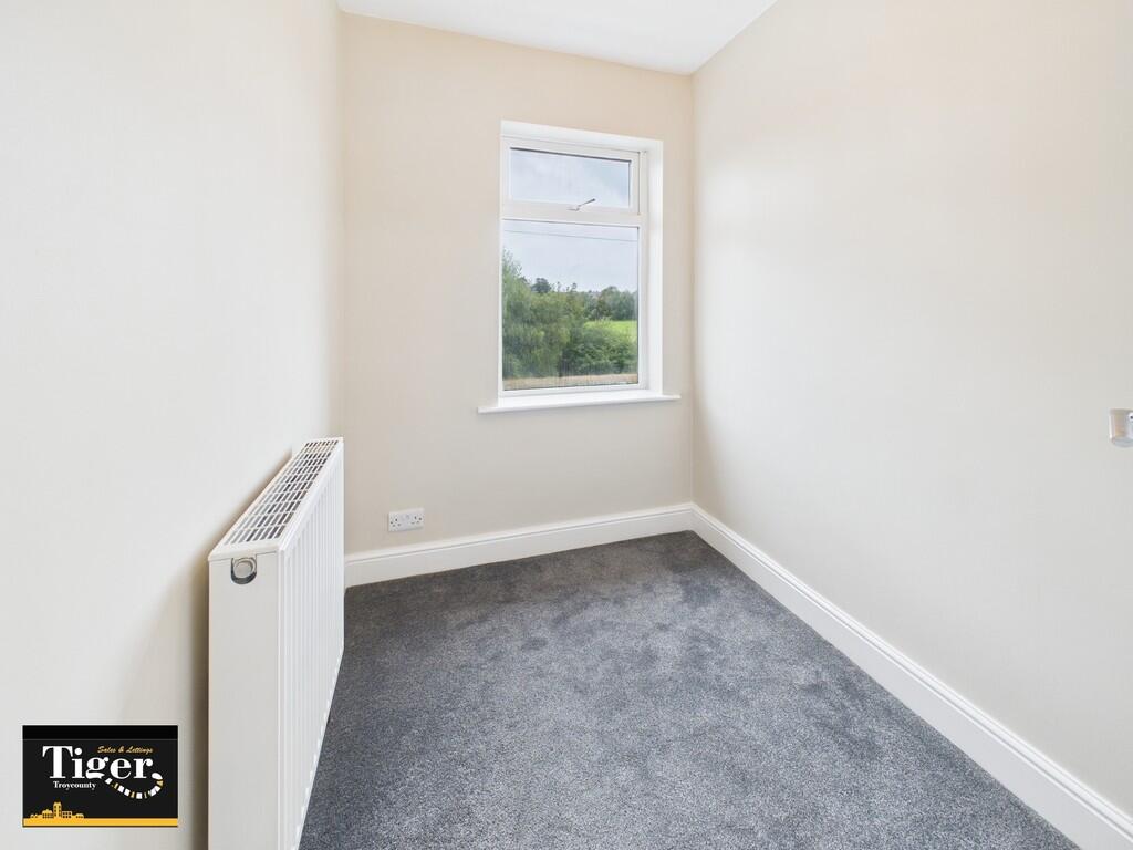 CAM02176G0-PR0720...