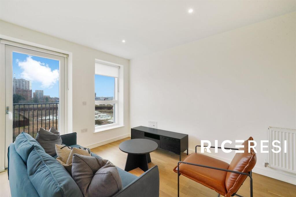 Kitchen/Reception Room