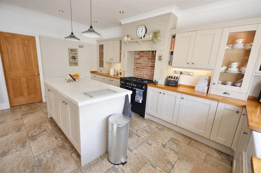 Open Plan Living Kitchen