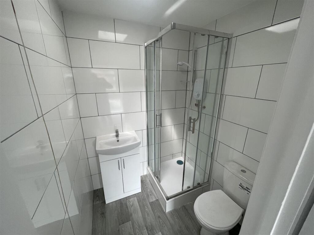 En-Suite Shower Room