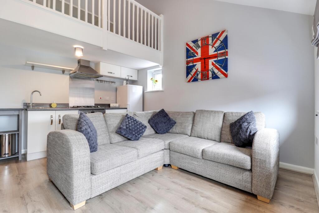 3- Rob Hammond EweMove Pontefract