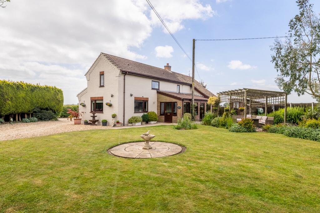 Chestnut Cottage (Tumby Woodside)-15