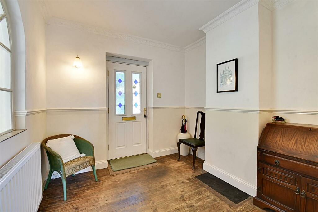 Entrance Hall.jpg