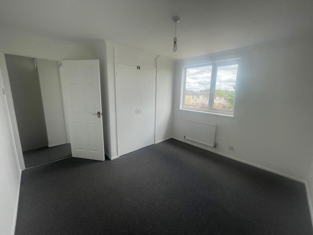 hundon place 7