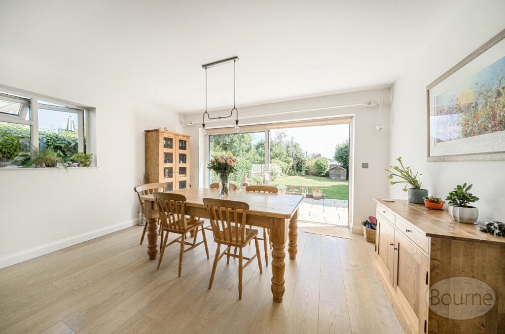 5ecda635-6f4f-433...