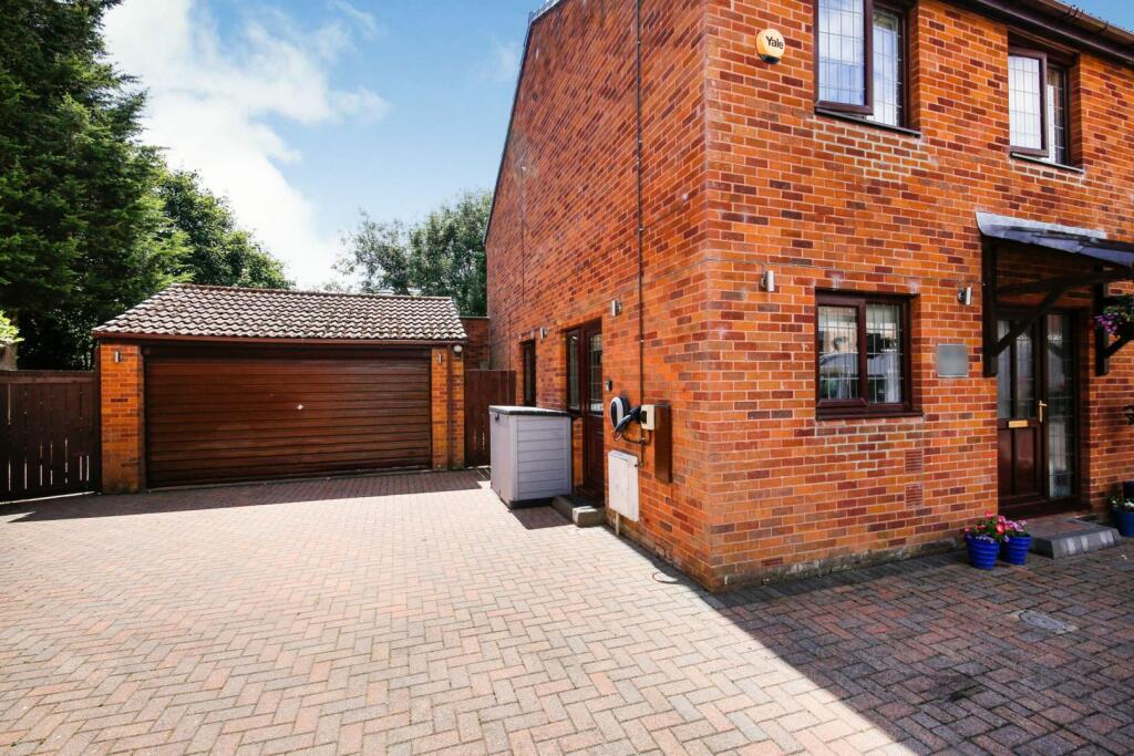 Double Garage