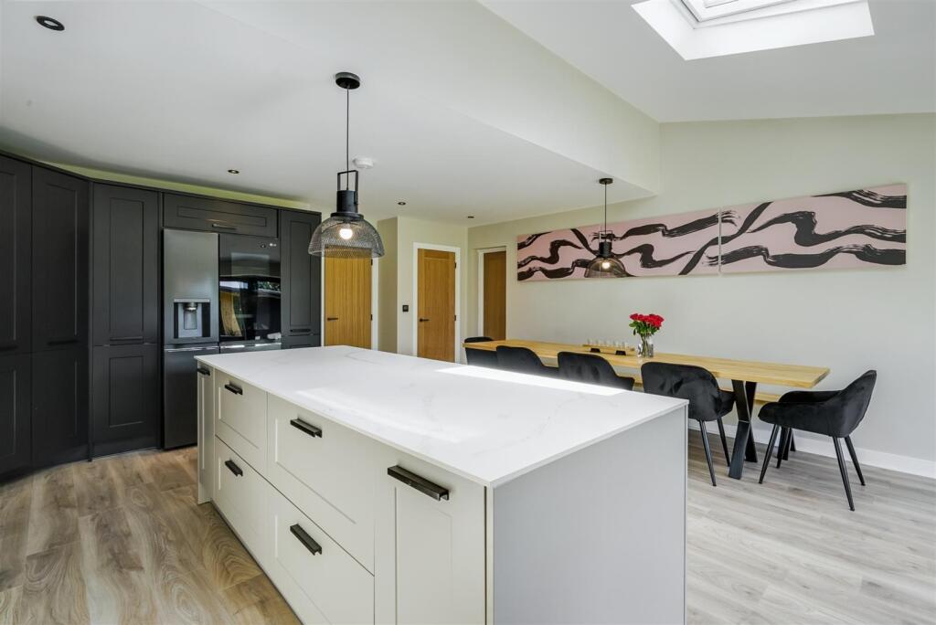 Dining/Living Kitchen