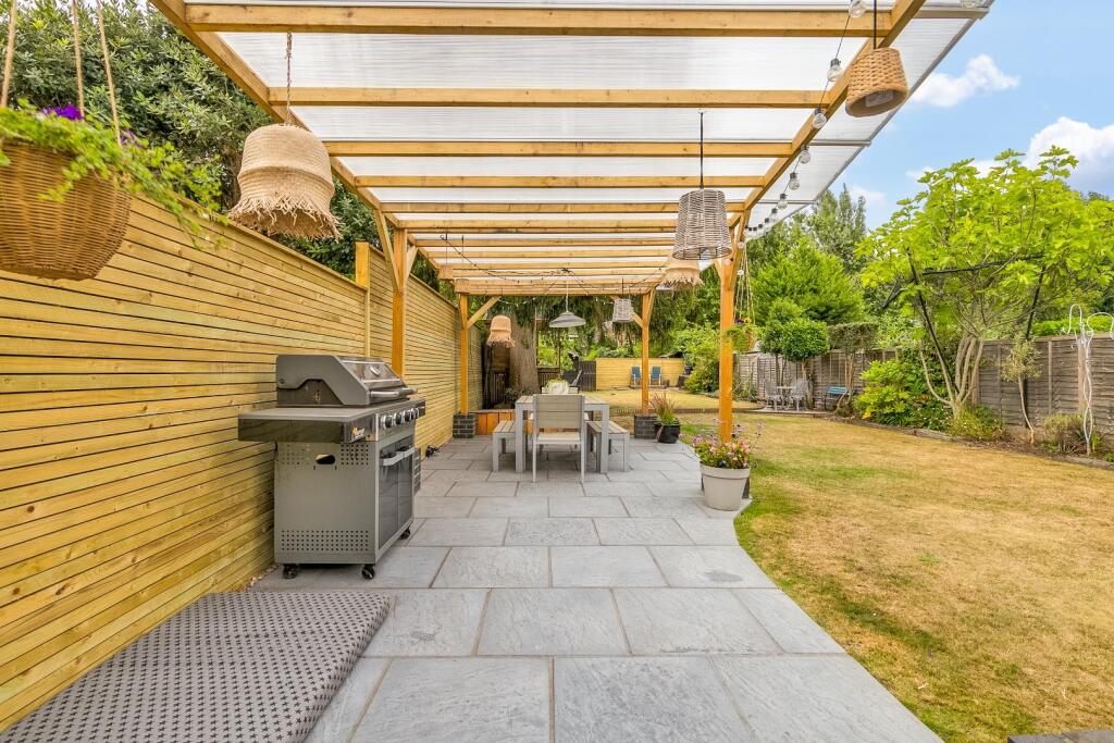 Churchfields 15-9.jpg