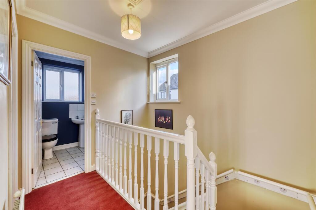 8 Jennings Close Higham-12.jpg