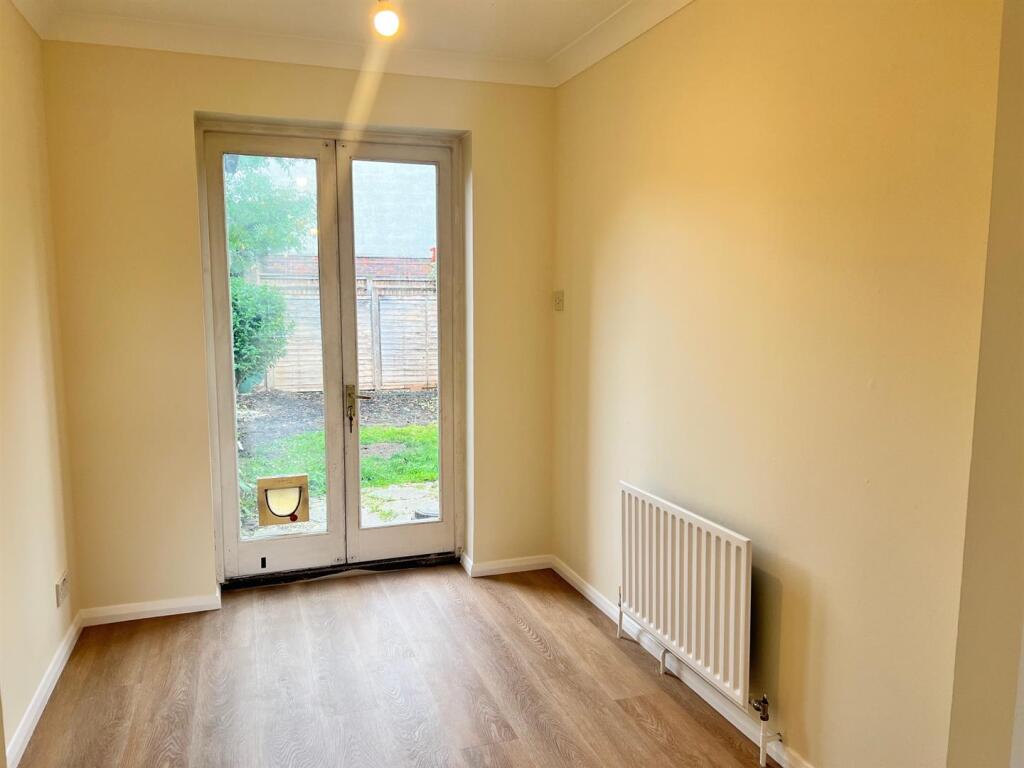 Dining Room.jpg