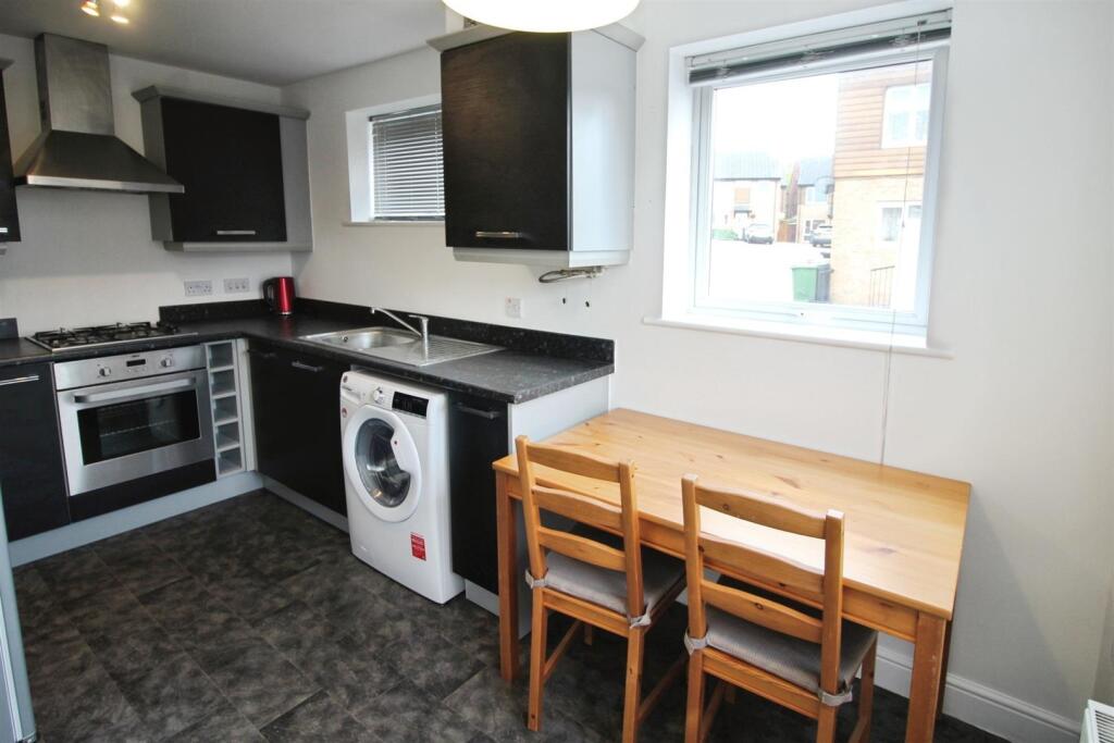 Kitchen/Dining